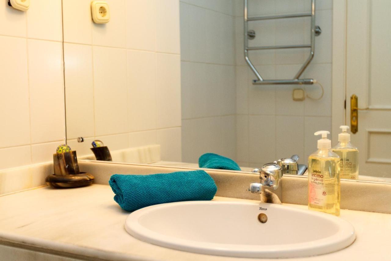 Puerto Marina Apartment เบนัลมาเดนา ภายนอก รูปภาพ