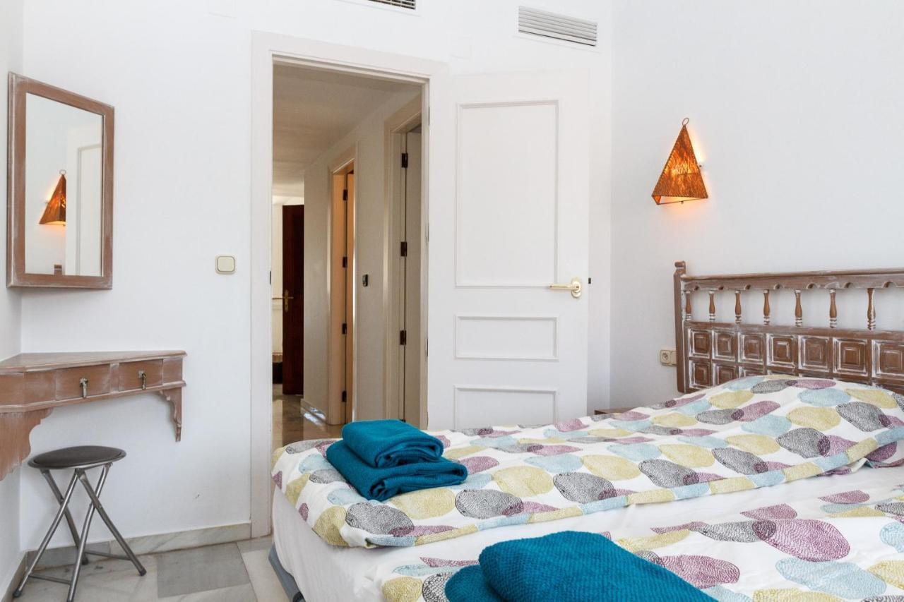 Puerto Marina Apartment เบนัลมาเดนา ภายนอก รูปภาพ