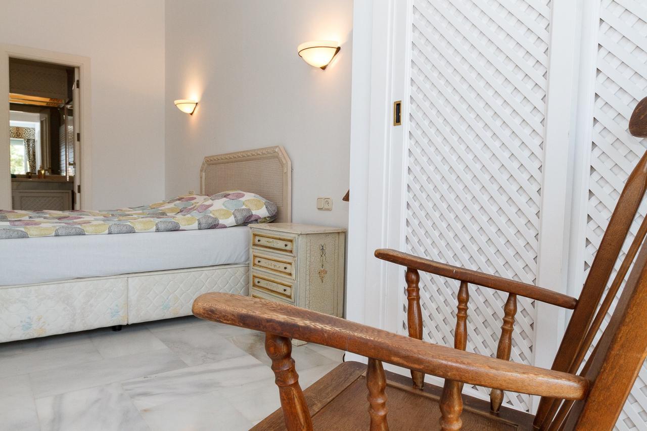 Puerto Marina Apartment เบนัลมาเดนา ภายนอก รูปภาพ